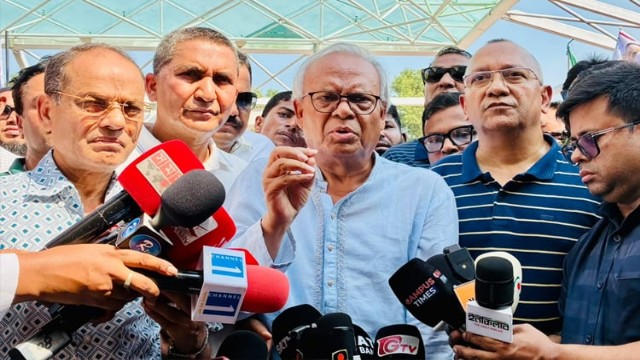 দেশের পুনর্গঠনে তারেক রহমানের সহায়ক শক্তি হবে যুবদল: রিজভী